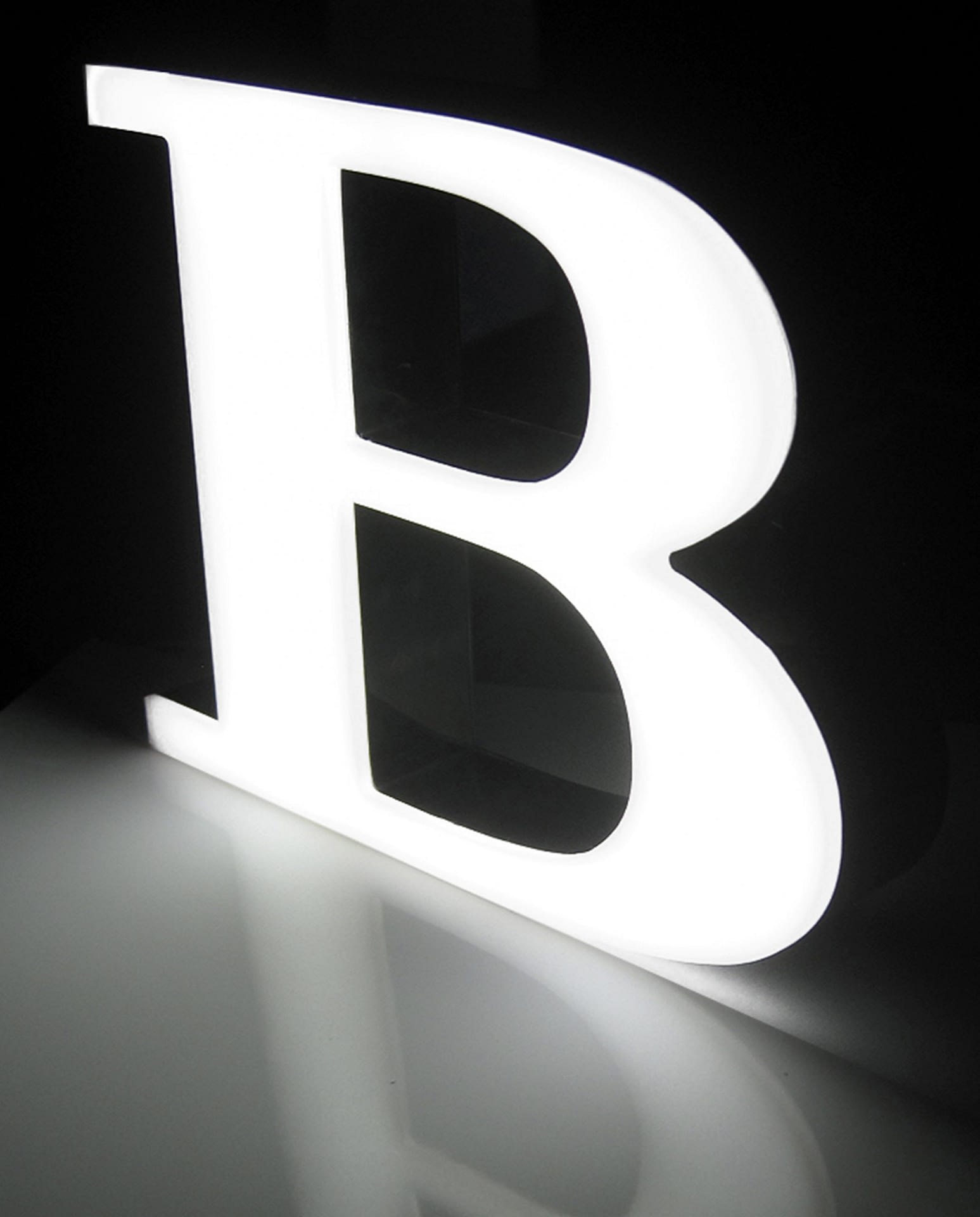 letra led corporea