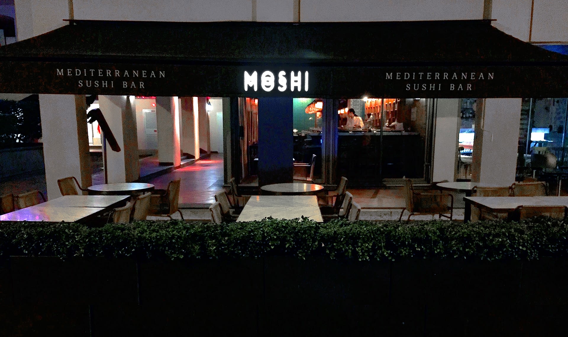 panel led a medida store